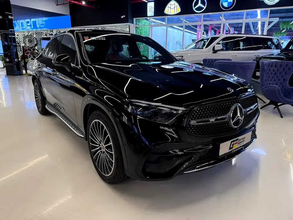 2026 Mercedes-BenzGLC200 COUPE AMG / PREMIUM PLUS / GCC /5 Years Dealer Warranty and 1 Free Service - Image 4