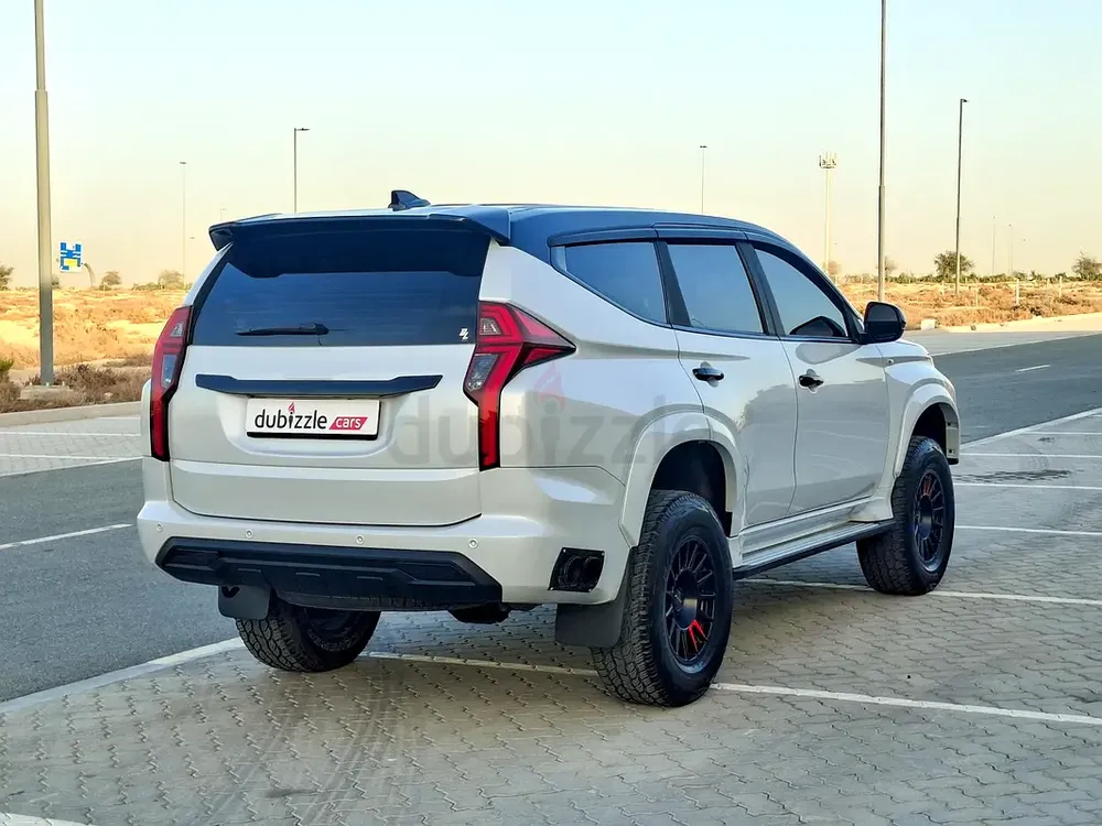 AED 1064/month | 2020 Mitsubishi Montero Sport GLS 4WD Medium Line | GCC Specs | Ref#426249 - Image 6