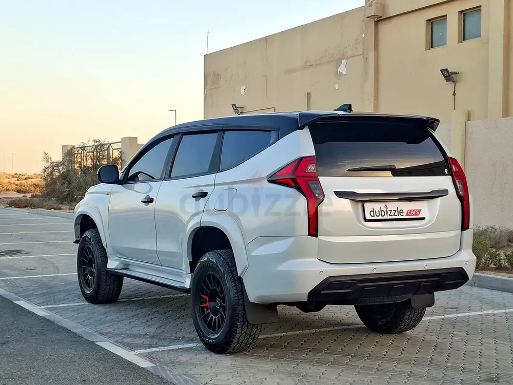 AED 1064/month | 2020 Mitsubishi Montero Sport GLS 4WD Medium Line | GCC Specs | Ref#426249 - Image 8