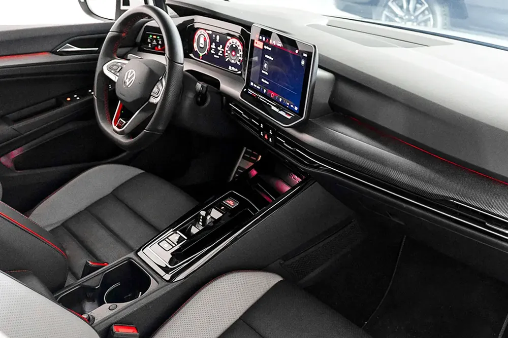2,657 / 60 months / 0% DP / 2025 Volkswagen Golf GTI P2 / Volkswagen Warranty and Service Contract - Image 4