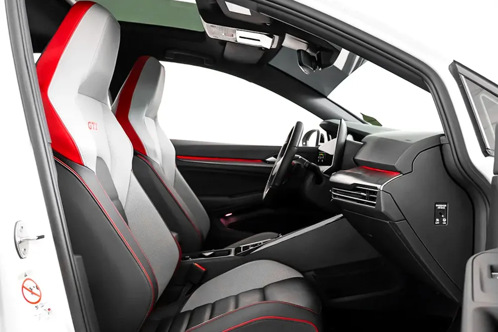 2,657 / 60 months / 0% DP / 2025 Volkswagen Golf GTI P2 / Volkswagen Warranty and Service Contract - Image 8
