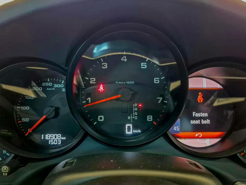 AED 6262/month | 2017 Porsche 911 Carrera | GCC Specs | Ref#467111 - Image 15