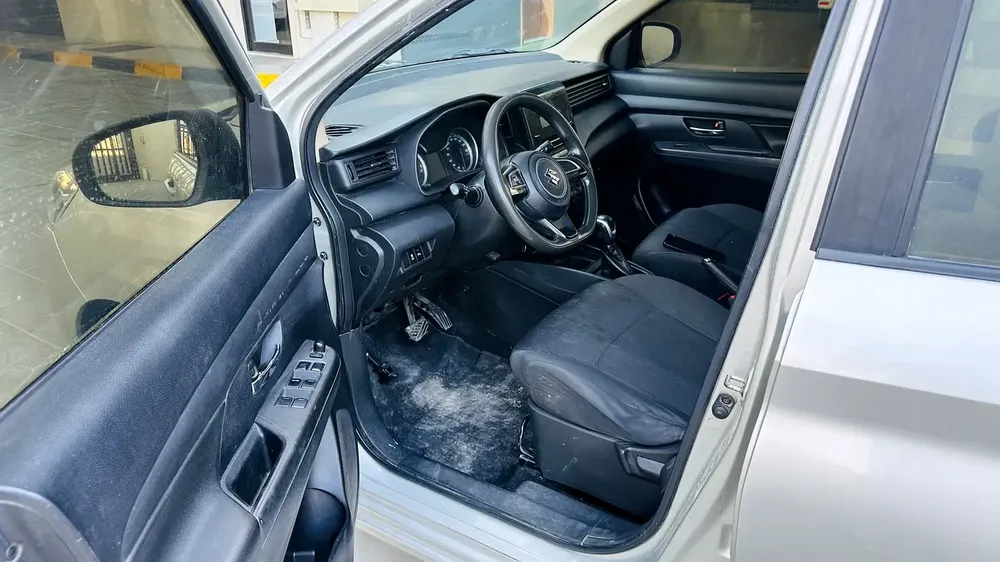 Delivery Van | 2 Seater | NO CONVENIENCE FEES | Certified Pre-owned | - Image 8