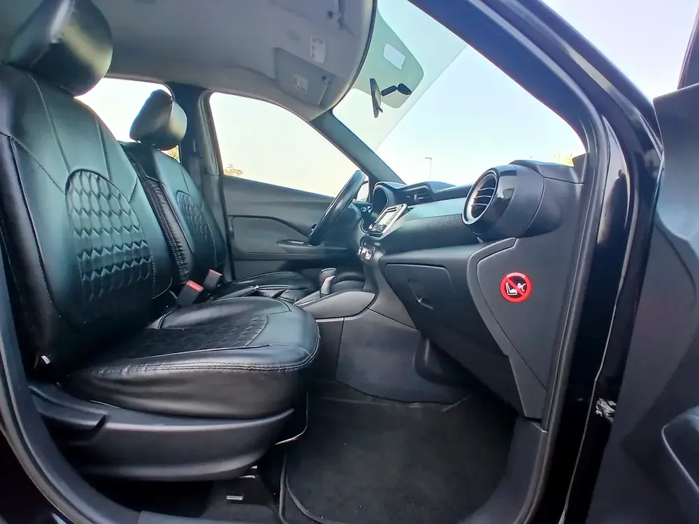 2018 Nissan Kicks SV - GCC Specs - Perfect City Car! - Image 15