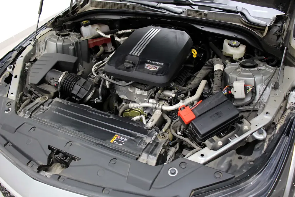 2025 Cadillac CT5 Premium Luxury GCC Specs - Image 10