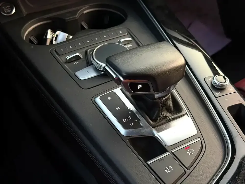 Audi A5 40 TFSI S-Line 2018 | GCC Specs | Pristine Condition - Image 7