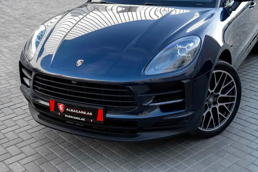 3,330 P.M |  Macan Base | 0% Downpayment | Perfect Condition! - Image 7