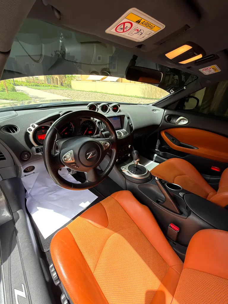 2019 Nissan 370Z GCC Specs | No accidents | No Paint | Full Agency service history - Image 10