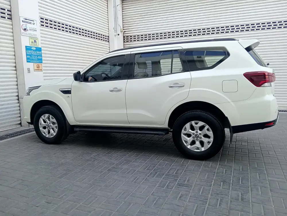 Nissan Xterra SE 2022, GCC Specs, Excellent Condition - Image 6