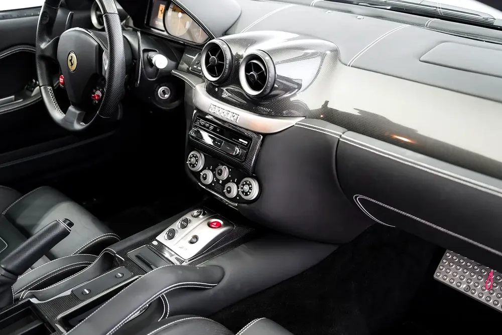 599 GTB FIORANO | FULL CARBON INTERIOR | WARRANTY AVAILABLE - Image 12