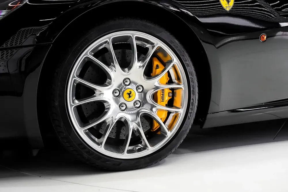 599 GTB FIORANO | FULL CARBON INTERIOR | WARRANTY AVAILABLE - Image 6