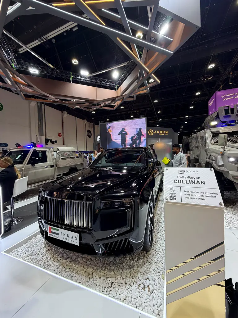 Private car, well maintained, GCC version, selling in good faith, no issues or accidents - Image 8