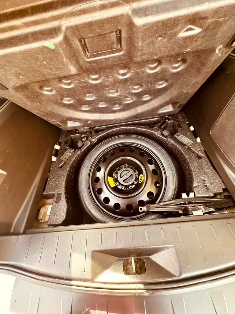 GMC Terrain - Image 12