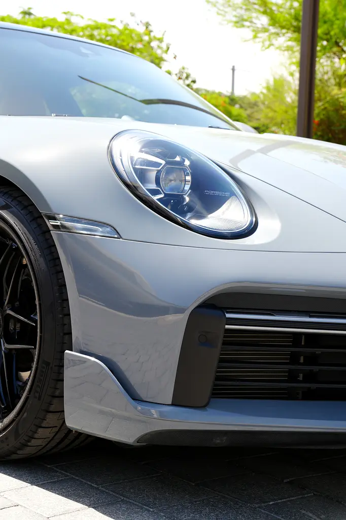 2024 Porsche 911 Turbo | GCC | Arctic Grey | Full Option | Burmester Audio | HRE Wheels | 10,000km - Image 6