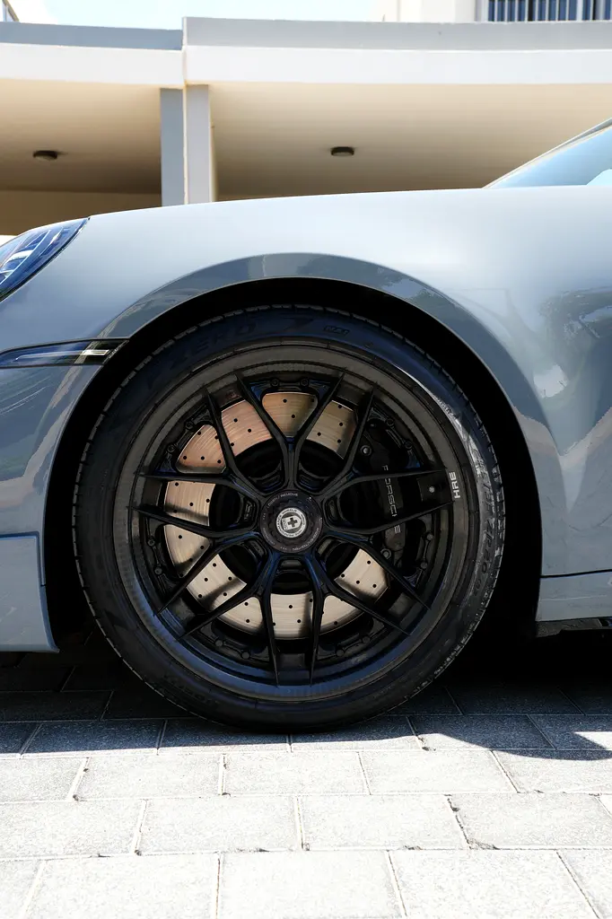 2024 Porsche 911 Turbo | GCC | Arctic Grey | Full Option | Burmester Audio | HRE Wheels | 10,000km - Image 7