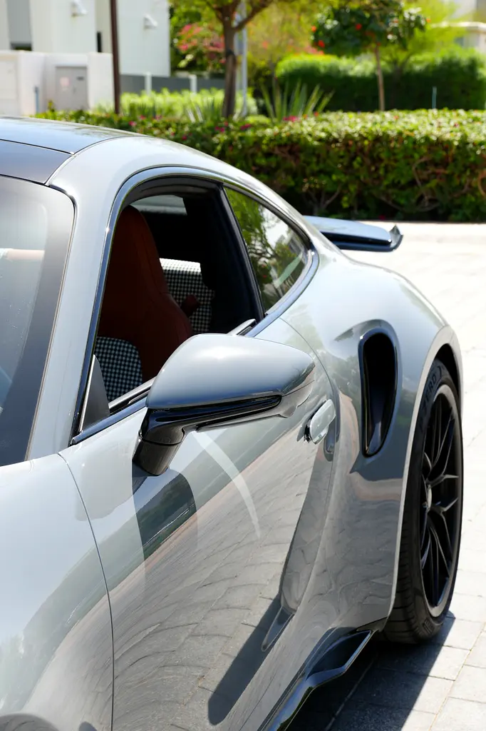 2024 Porsche 911 Turbo | GCC | Arctic Grey | Full Option | Burmester Audio | HRE Wheels | 10,000km - Image 8