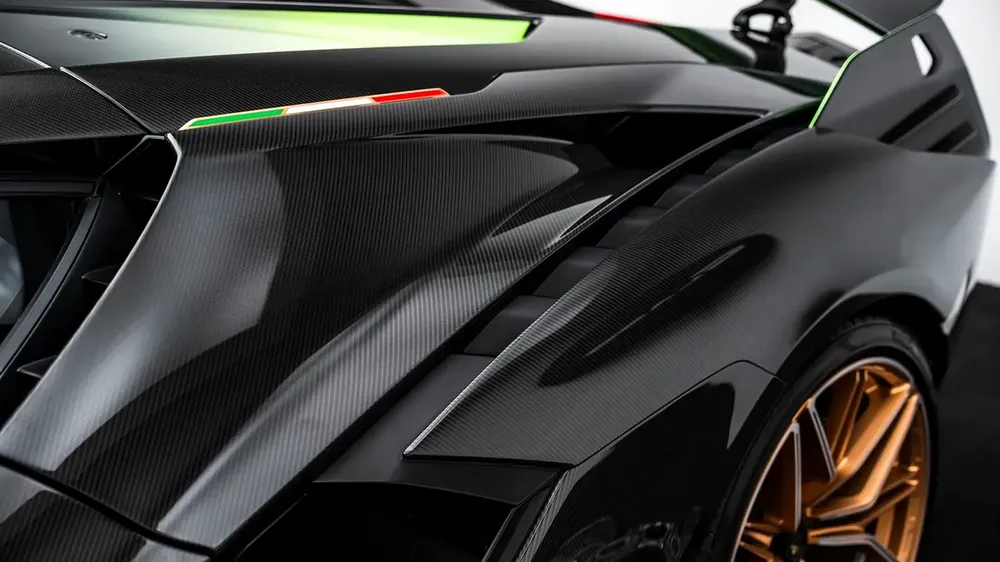 Lamborghini Sián 1 of 63 - 2021 - Euro Specs - Image 11
