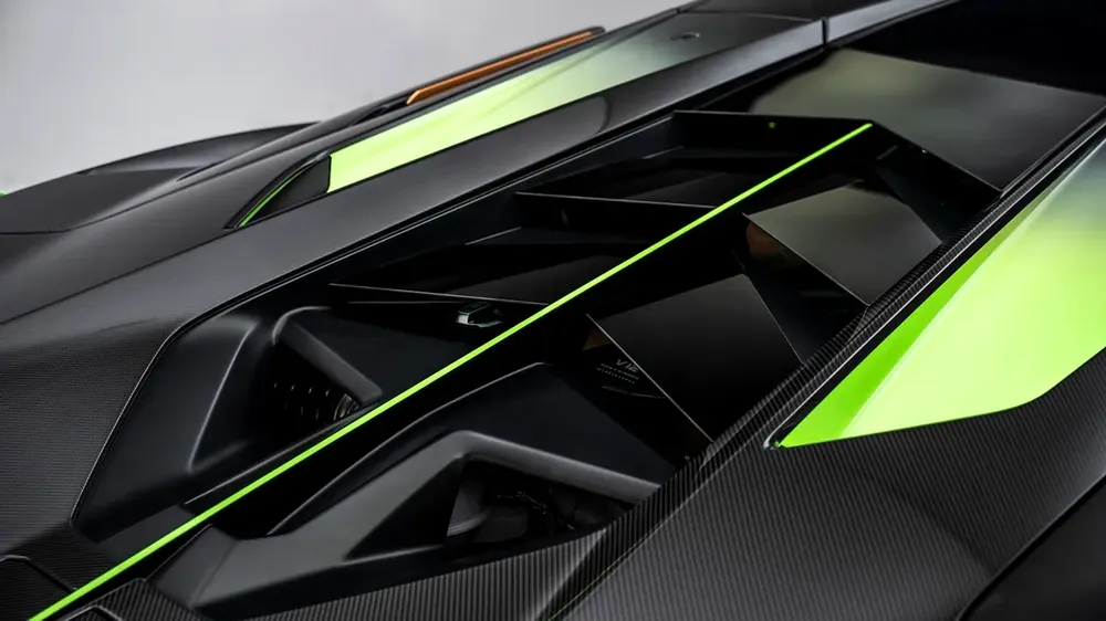 Lamborghini Sián 1 of 63 - 2021 - Euro Specs - Image 12