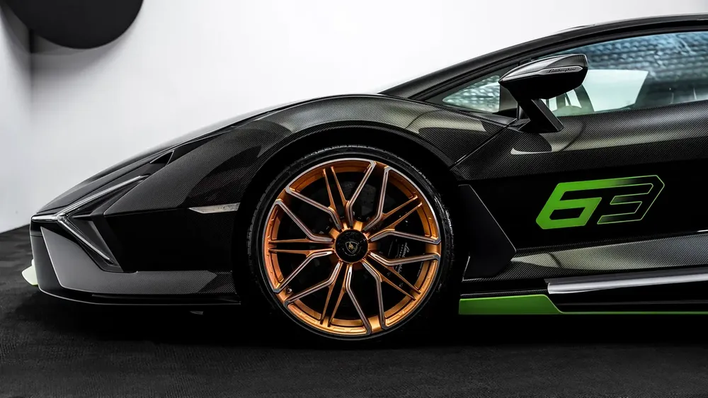 Lamborghini Sián 1 of 63 - 2021 - Euro Specs - Image 6