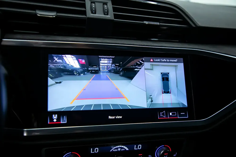 2023| AUDI RSQ3 | GCC | WARRANTY FROM AL NABODAH | EXCELLENT CONDITION | BEST PRICE | - Image 11