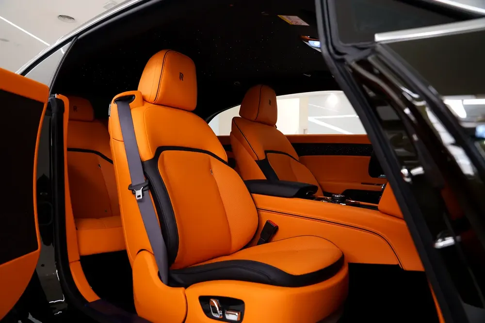 2025 ROLLS-ROYCE SPECTRE/ OLIVE GREEN / GCC SPECS / DEALER WARRANTY / SERVICE CONTRACT - Image 10