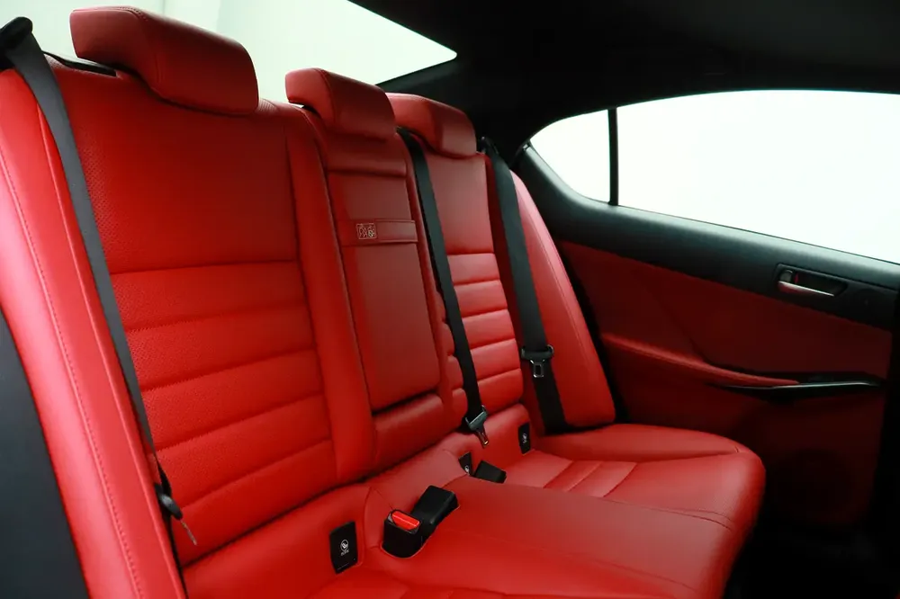 **Special offer** 2024 IS350 Sedan 3.5L F Sport Platinum - Image 15