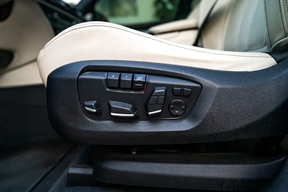 Unique BMW X5m competition 2018 very low km - Image 14