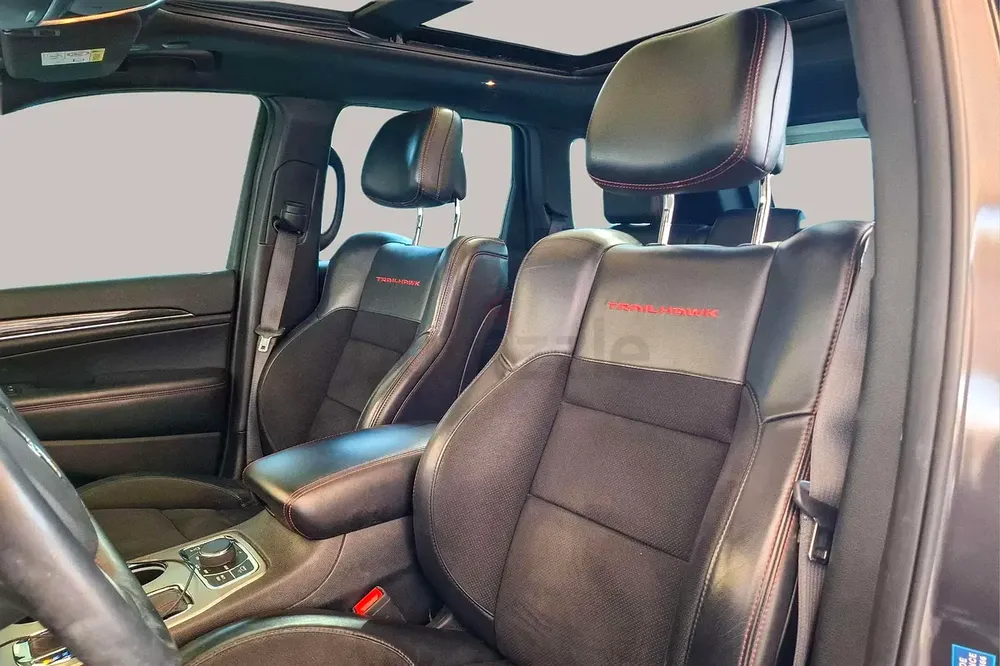 AED 1018/month | 2019 Jeep Grand Cherokee  | GCC Specs | Ref#437931 - Image 12