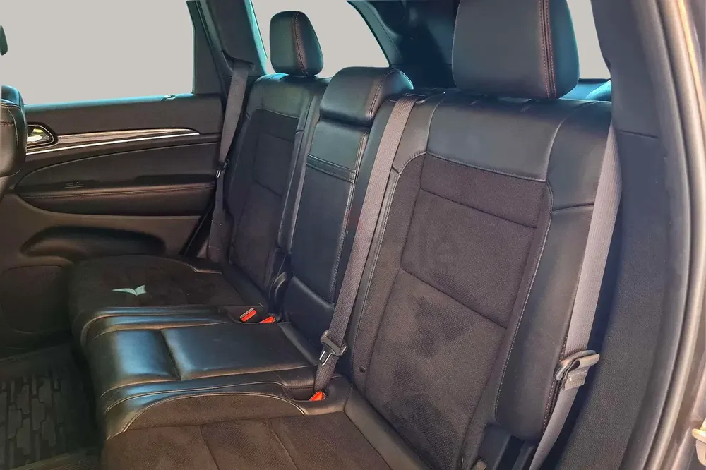 AED 1018/month | 2019 Jeep Grand Cherokee  | GCC Specs | Ref#437931 - Image 13