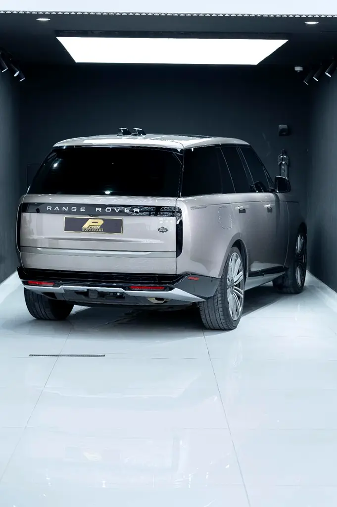 2023 Range Rover Vouge | American Specs | Pristine Condition - Image 12