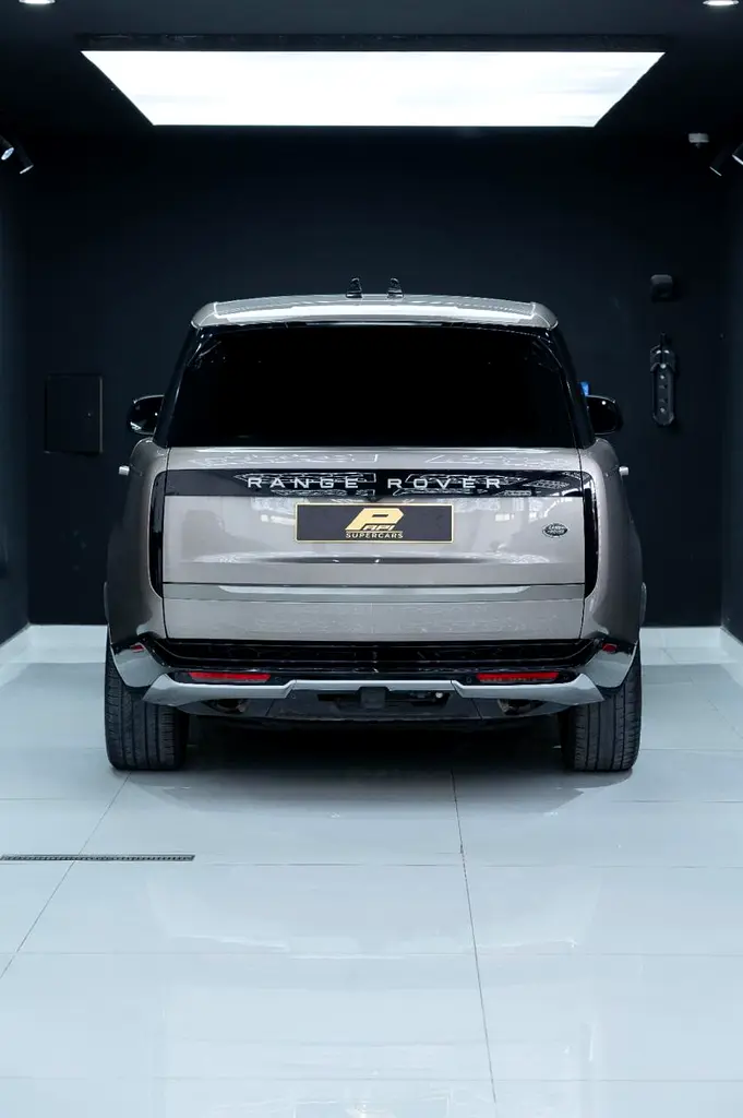 2023 Range Rover Vouge | American Specs | Pristine Condition - Image 14