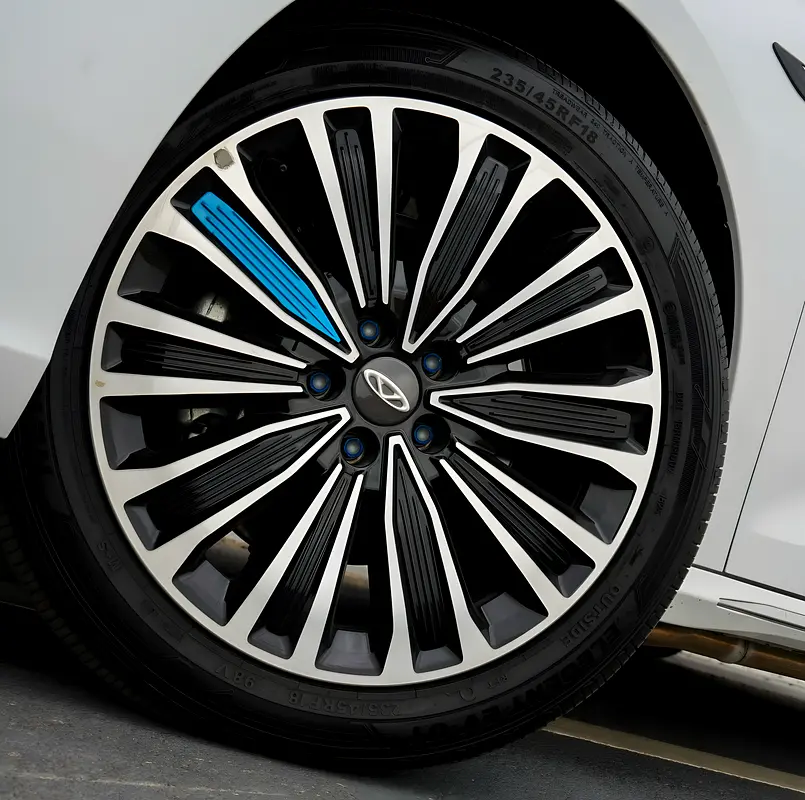 2026 Chery Arrizo 8 High-Performance - GCC Specs - Image 4