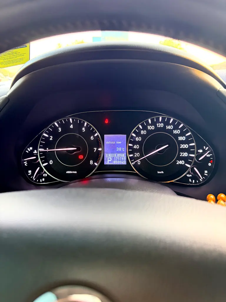 Nissan Patrol 2017 LE Platinum City | GCC Specs | Pristine Condition - Image 10