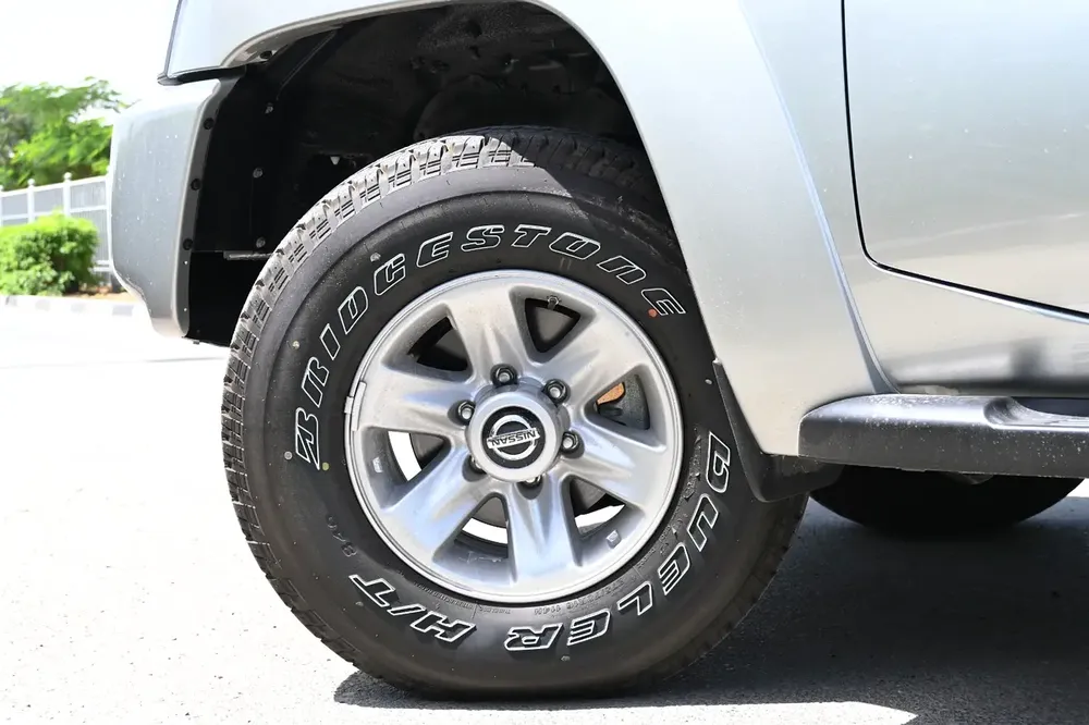 2024 Nissan Patrol Safari A/T - GCC Specs - Export Only - Image 5