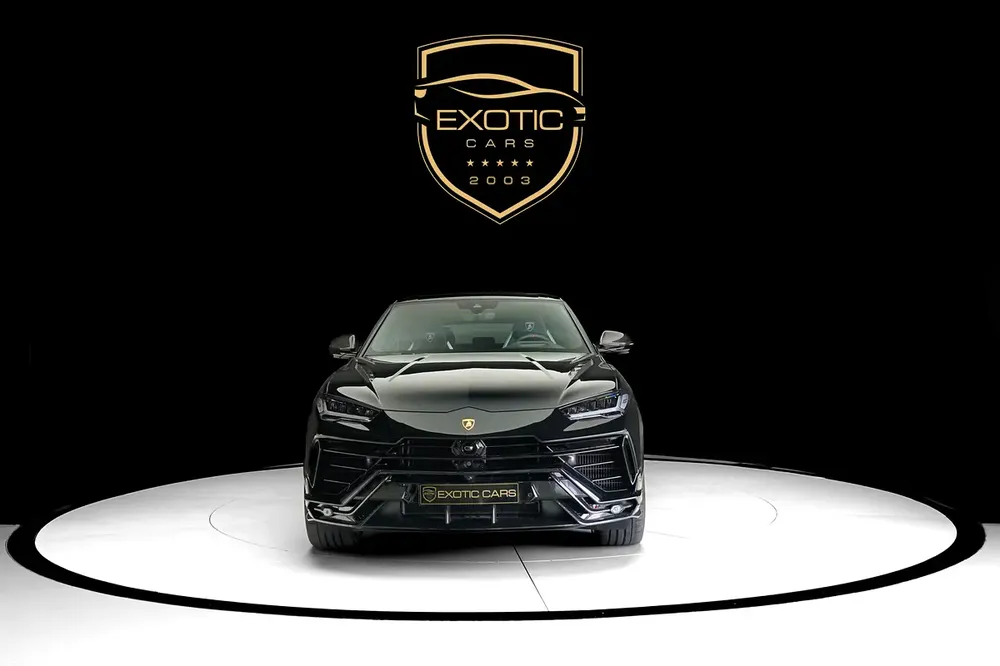 URUS PERFORMANTE | CARBON INTERIOR AND EXTERIOR | ALCANTARA SEATS | WARRANTY AVAILABLE - Image 5