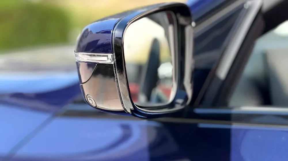 Bmw 420M 2025 convertible Under WarrantyService Contract till 200K-KM From Agency - Image 13