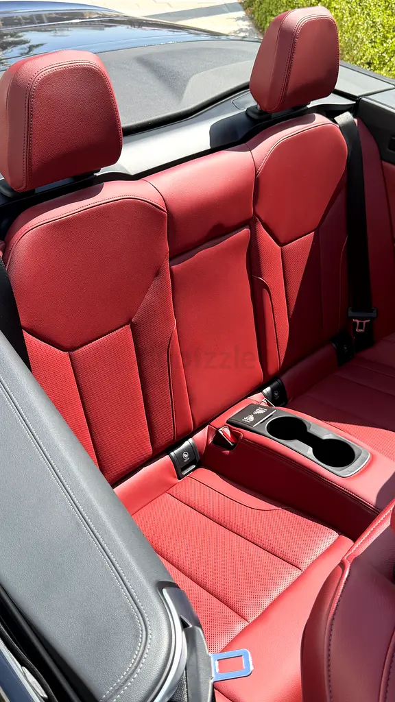 Bmw 420M 2025 convertible Under WarrantyService Contract till 200K-KM From Agency - Image 18
