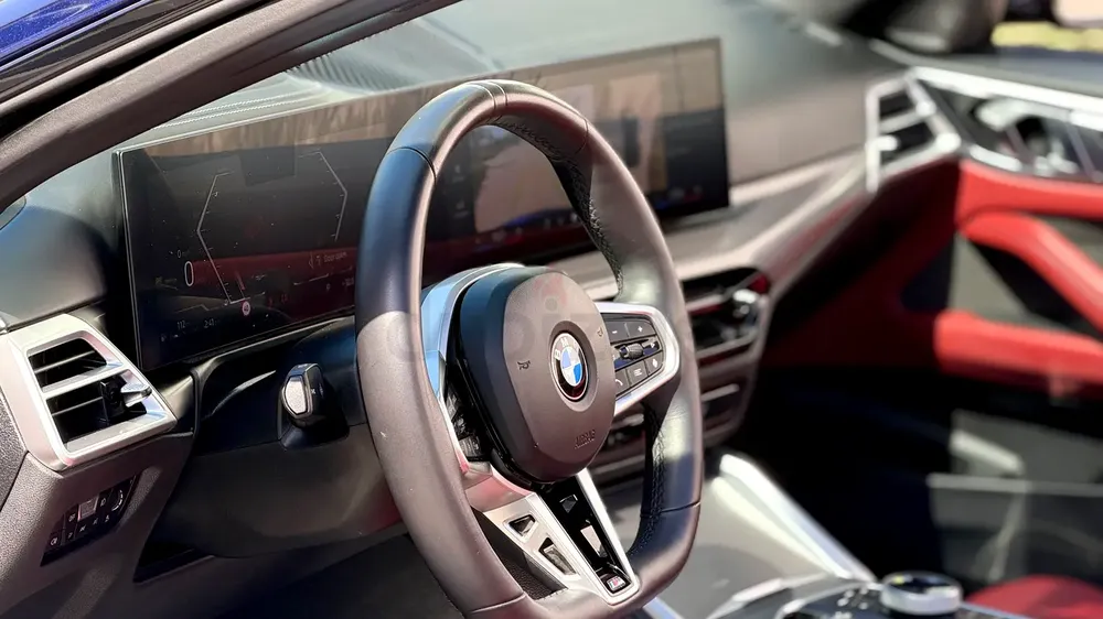 Bmw 420M 2025 convertible Under WarrantyService Contract till 200K-KM From Agency - Image 19