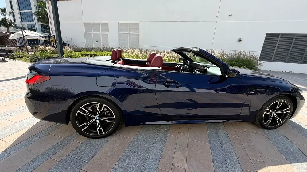 Bmw 420M 2025 convertible Under WarrantyService Contract till 200K-KM From Agency - Image 8