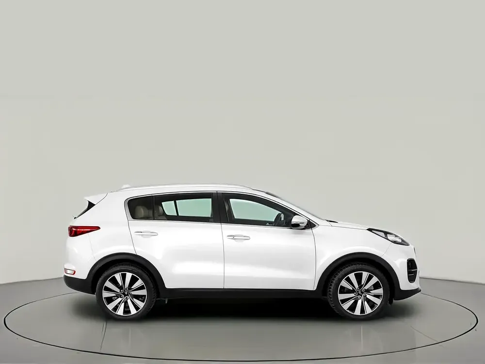AED 588/month | 0 DP | Free 3 Months Warranty | Service History | 30 Day Return | KIA SPORTAGE 2018 - Image 5