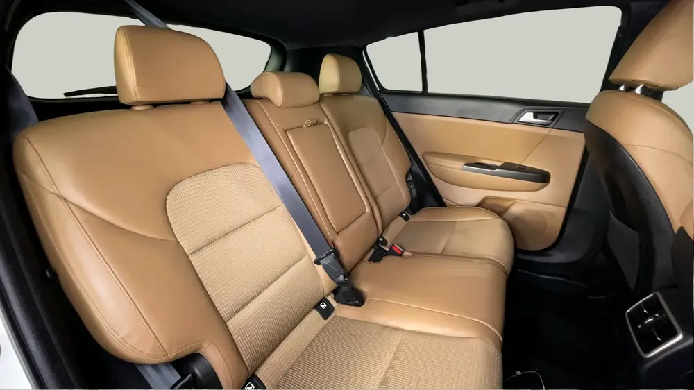 AED 588/month | 0 DP | Free 3 Months Warranty | Service History | 30 Day Return | KIA SPORTAGE 2018 - Image 9
