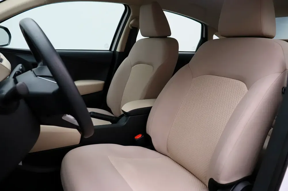 **NOVEMBER OFFER** TOYOTA YARIS SEDAN SDN P 1.5L CVT E RA - Image 13
