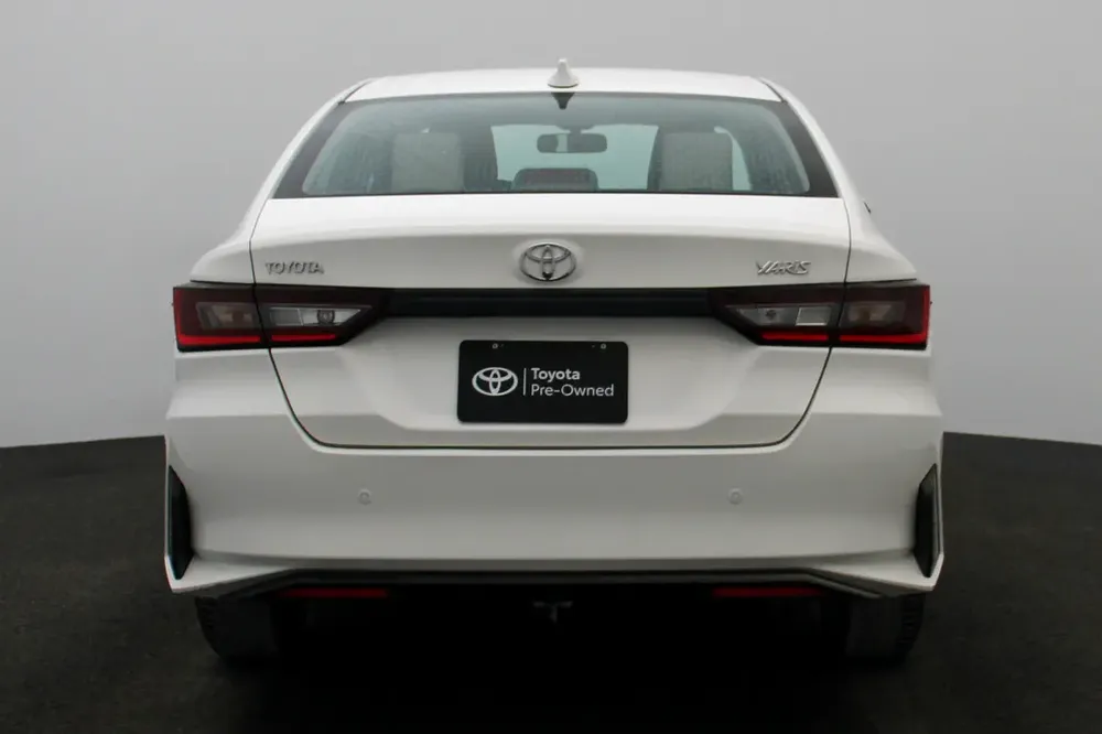 **NOVEMBER OFFER** TOYOTA YARIS SEDAN SDN P 1.5L CVT E RA - Image 4