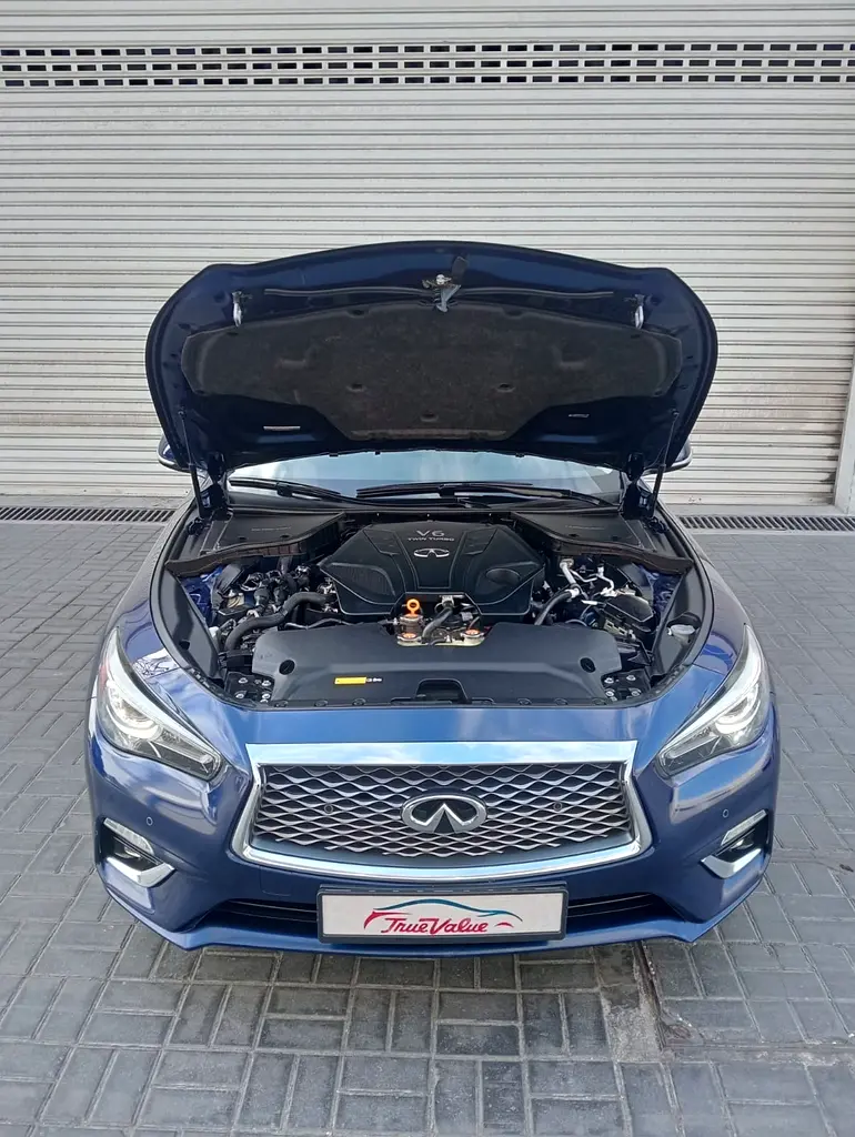 Infiniti Q 50 2023 full service history accident free single owner - Image 10