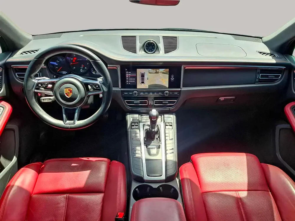 AED 1824/month | 2020 Porsche Macan  | GCC Specs | Ref#461750 - Image 9