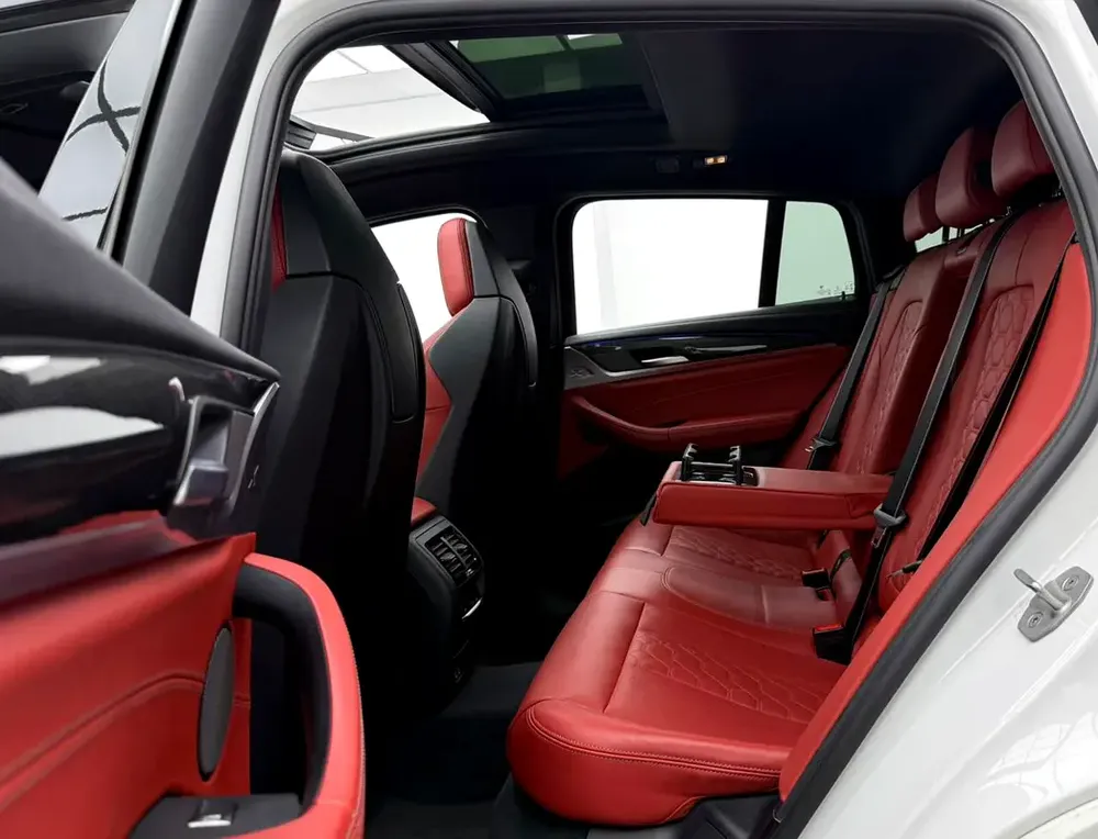 2022 BMW X4M Competition, 2027 BMW Warranty + Service Pack, Full BMW Service History, GCC - Image 17