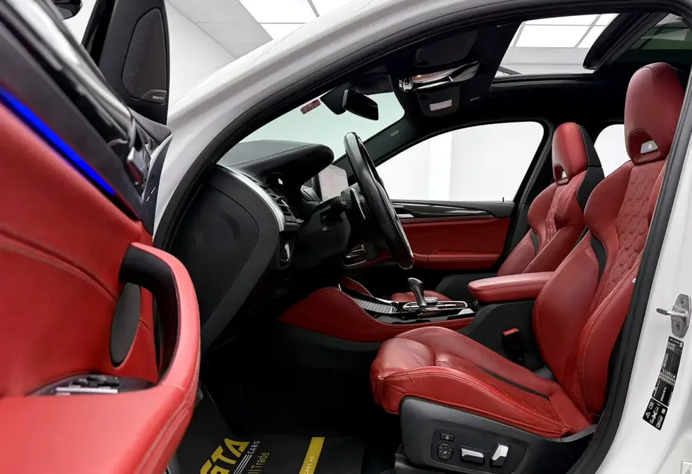 2022 BMW X4M Competition, 2027 BMW Warranty + Service Pack, Full BMW Service History, GCC - Image 8
