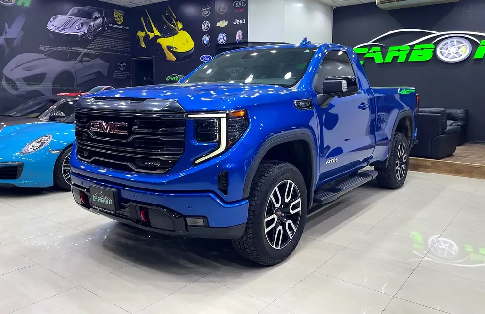 GMC Sierra 1500 AT4 2022 - GCC Specs - UNDER WARRANTY AND SERVICE FROM AGENCY - Image 5