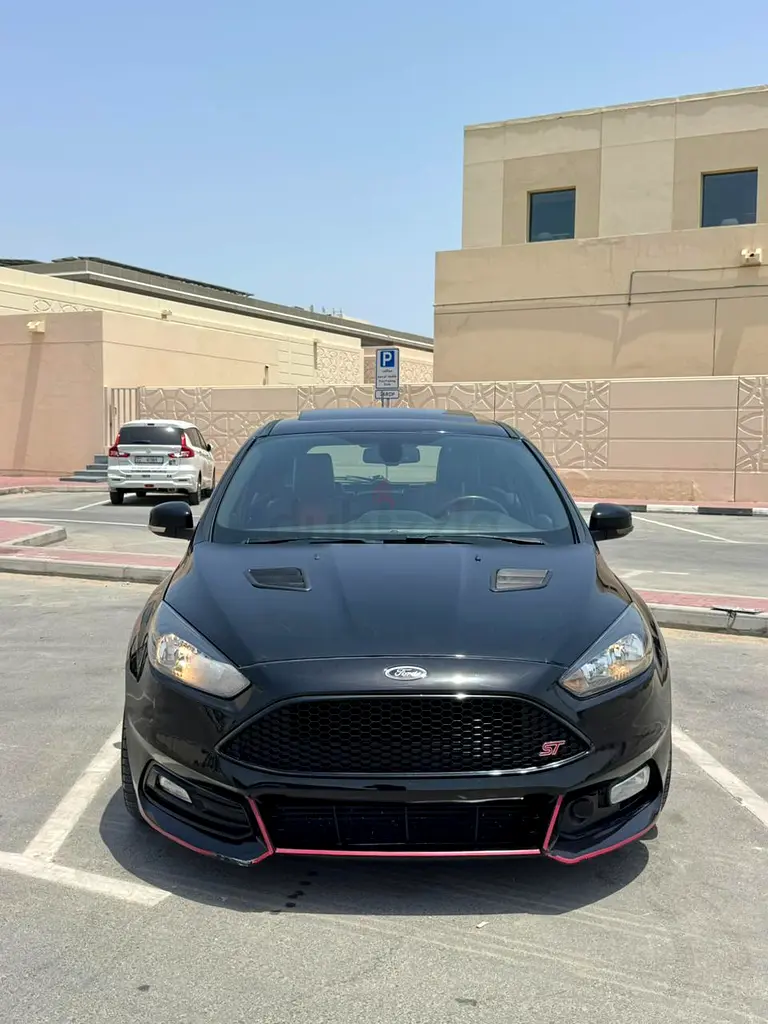 Ford Focus ST 2016 - Image 14