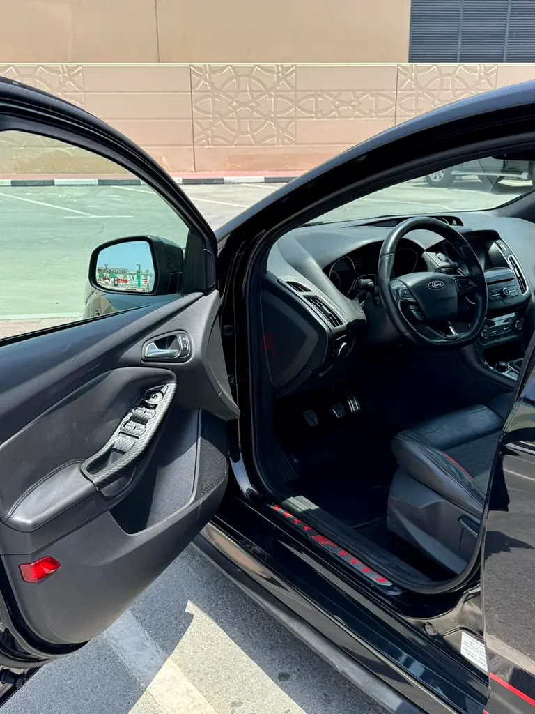 Ford Focus ST 2016 - Image 6